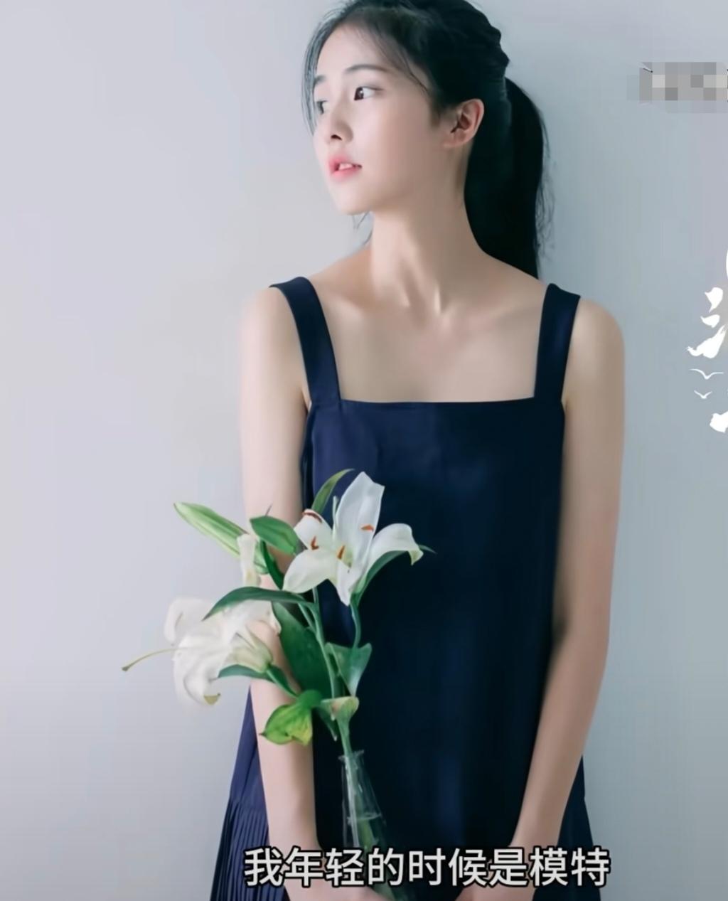 白鹿自爆自己患上风湿病原因，说:“我年轻的时候是模特，因为马上要春季上新，然后就