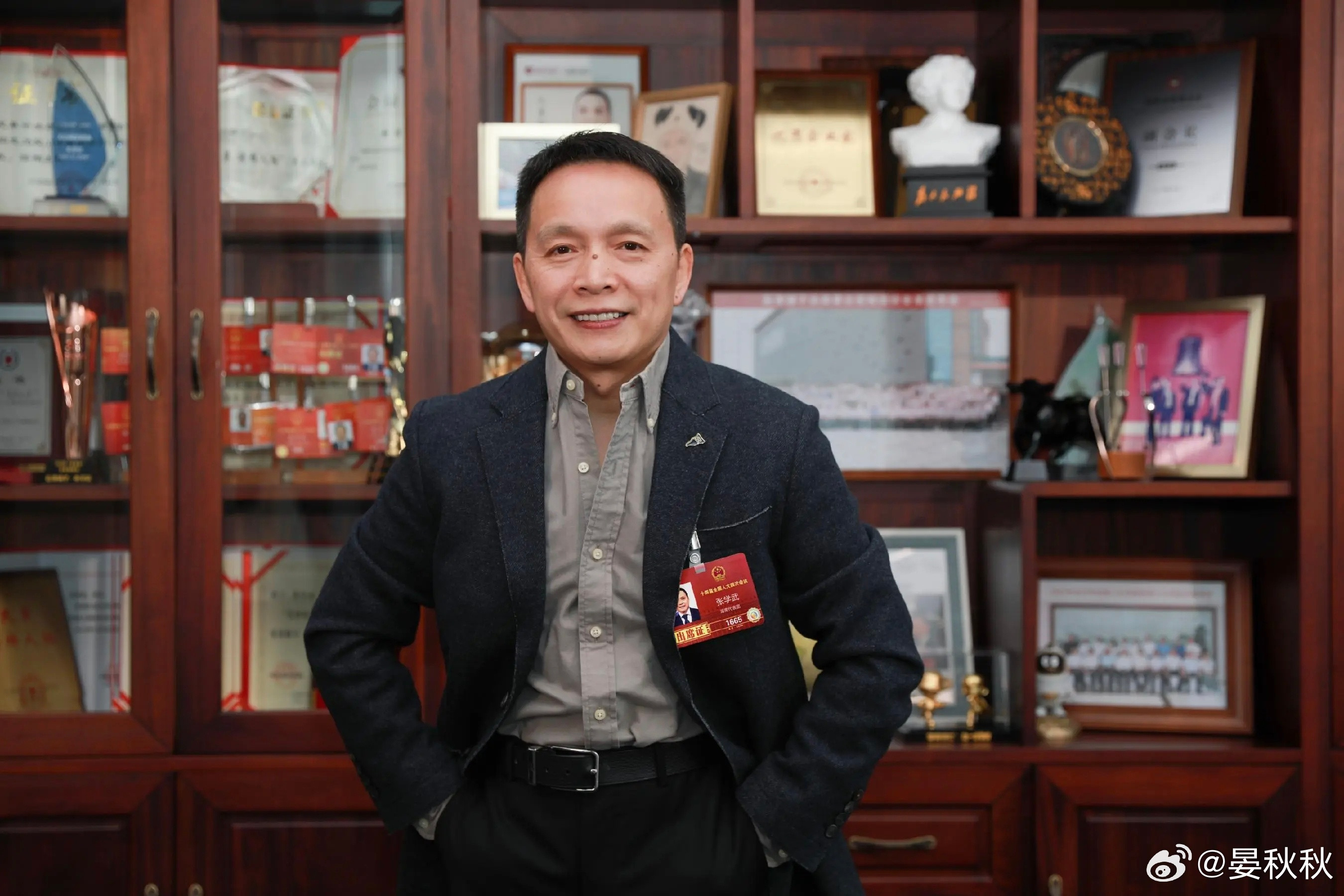 善待老农民是一种偿还能不能用5年时间，把“老农民”的养老金，提高到每月一千元？根