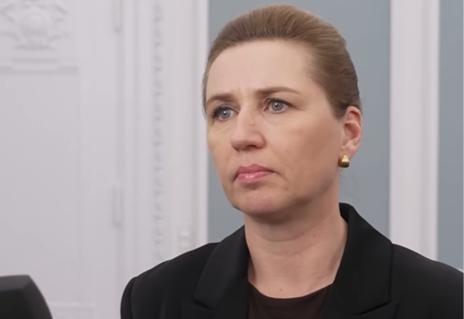 现在才明白为什么丹麦女首相如此歇斯底里的强硬和诋毁中国了。这位来自童话国度的首相