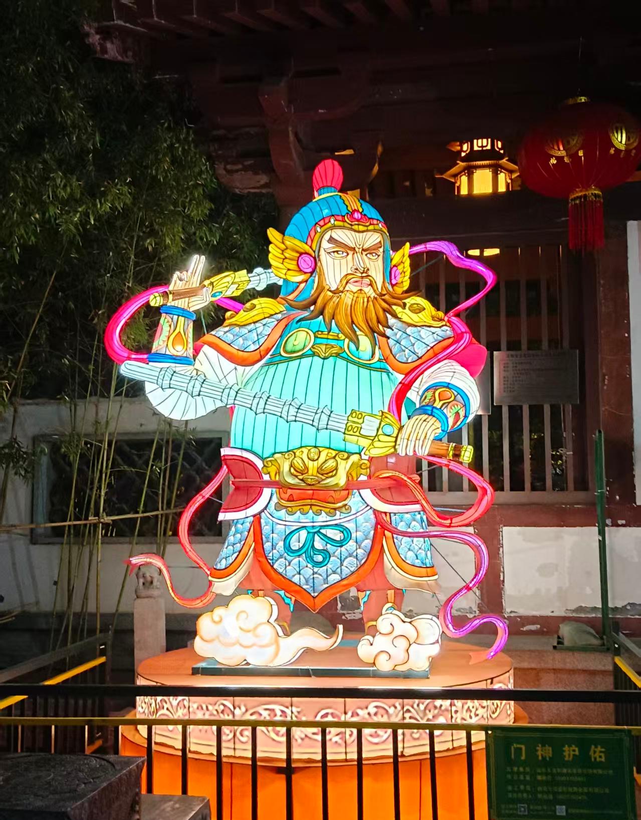 说一个特产你是哪里人哈哈哈哈哈！“大米干饭把子肉”