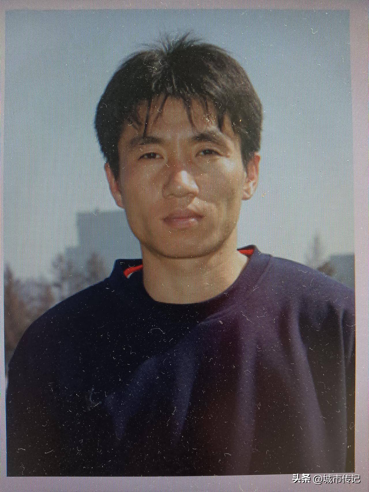 还记得这位中超联赛的朝鲜外援么？他于1983年8月出生于表现，身高174，司职中