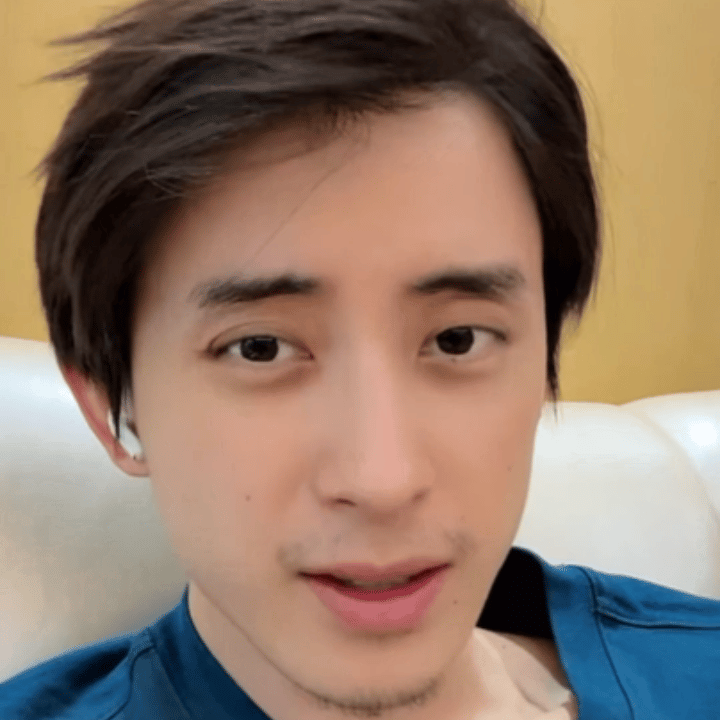 这个敖瑞鹏还是太松弛了…哥们你偶像包袱呢​​​