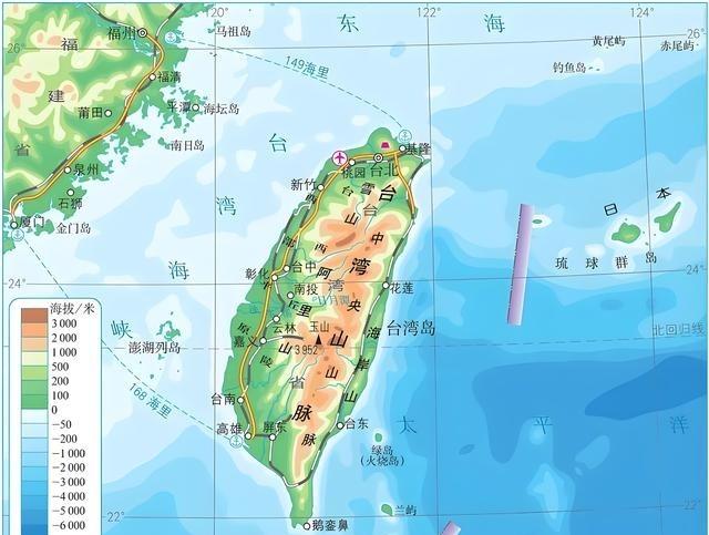 台湾岛内相当一些老百姓，曾毫无底线支持台独、自认不是中国人，还肆意咒骂大陆人民、