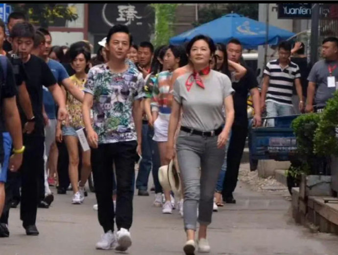 没想到林青霞都70岁了​​​​