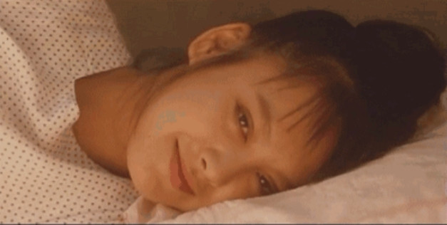 1995年，23岁的宁静，从40岁的刘晓庆手里抢来了32岁的姜文，刘晓庆心有不甘