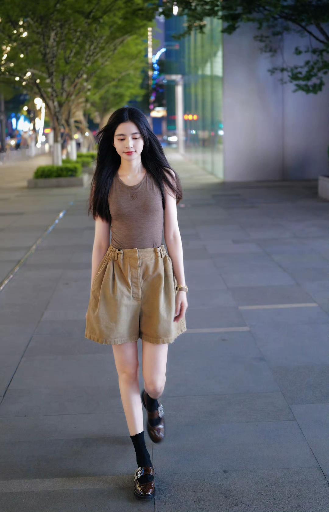 善良美丽​​​