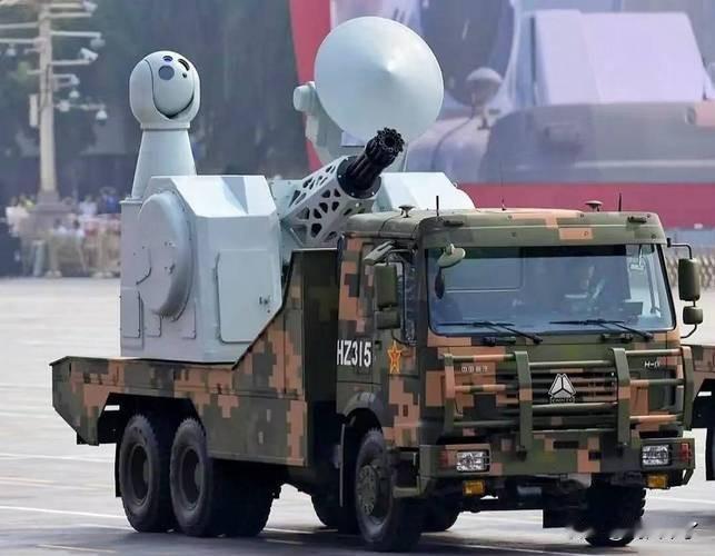 中国1130近防炮：万发炮弹织就的“最后防线”！055近防炮这才是真正的海上
