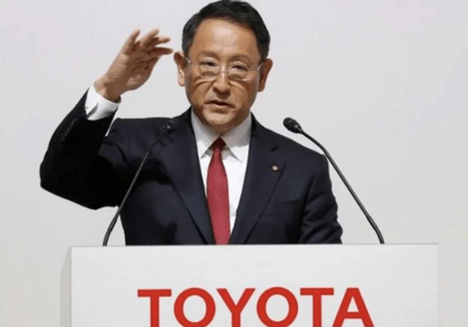丰田董事长：全世界都向电动汽车靠拢，自己成了热爱燃油车的“少数派”，感到非常“孤