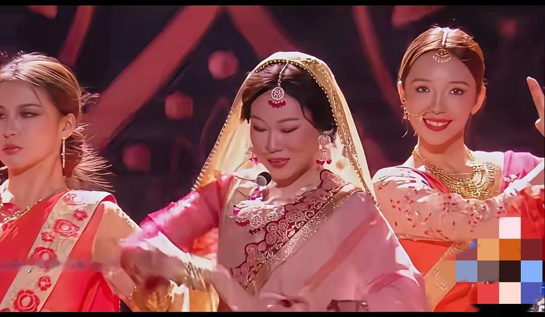 沈佳润的真正困局，不是唱歌跑调，也不是长的不够好看，而是她没有后继力量。