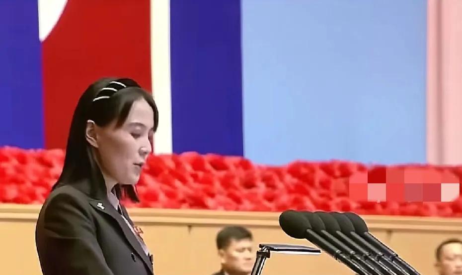 金与正说李在明不可能成为改变历史的伟人。现在看，确实是如此。当初李在明绝食反对日