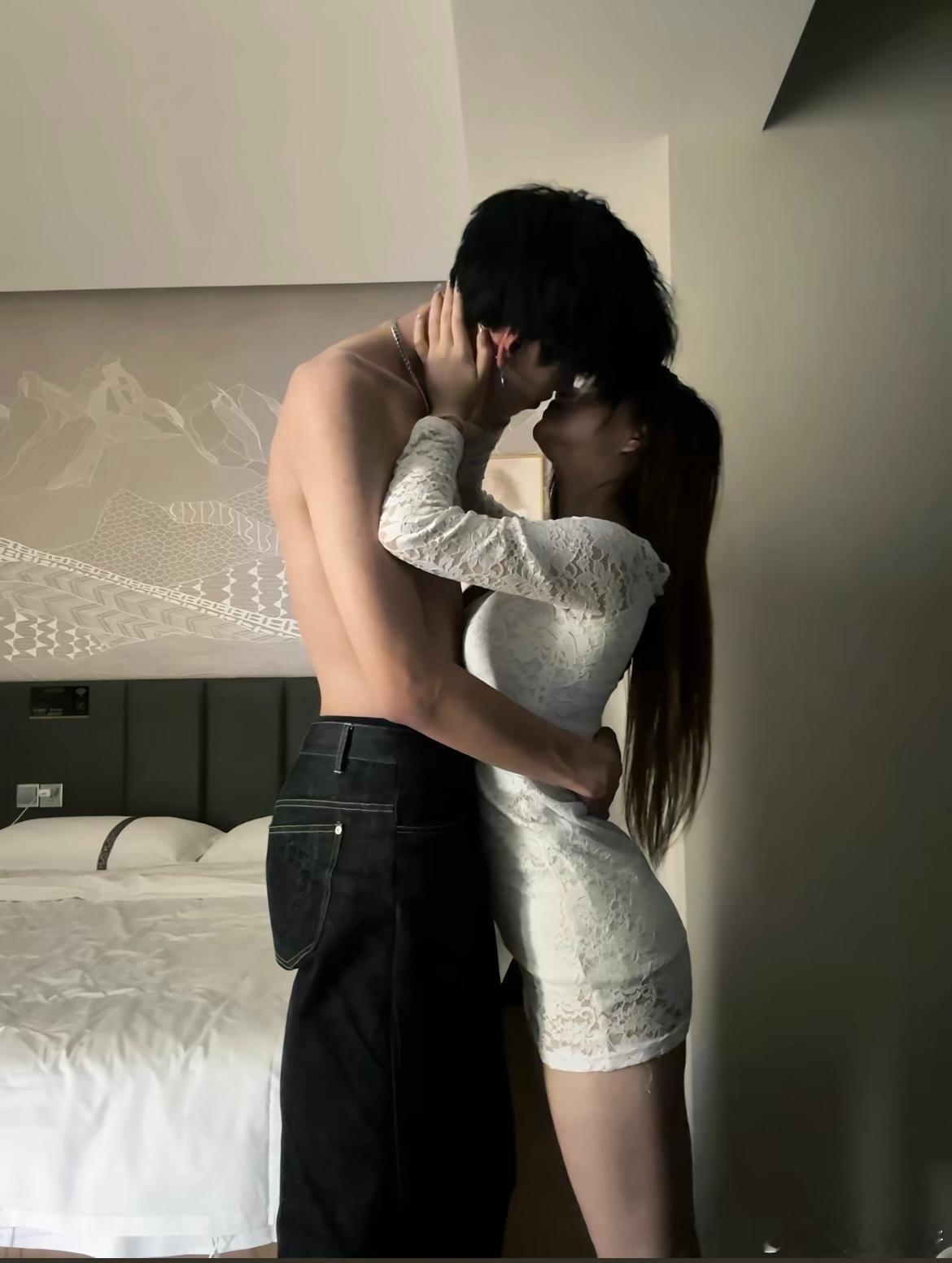 这次换我垫脚来亲你