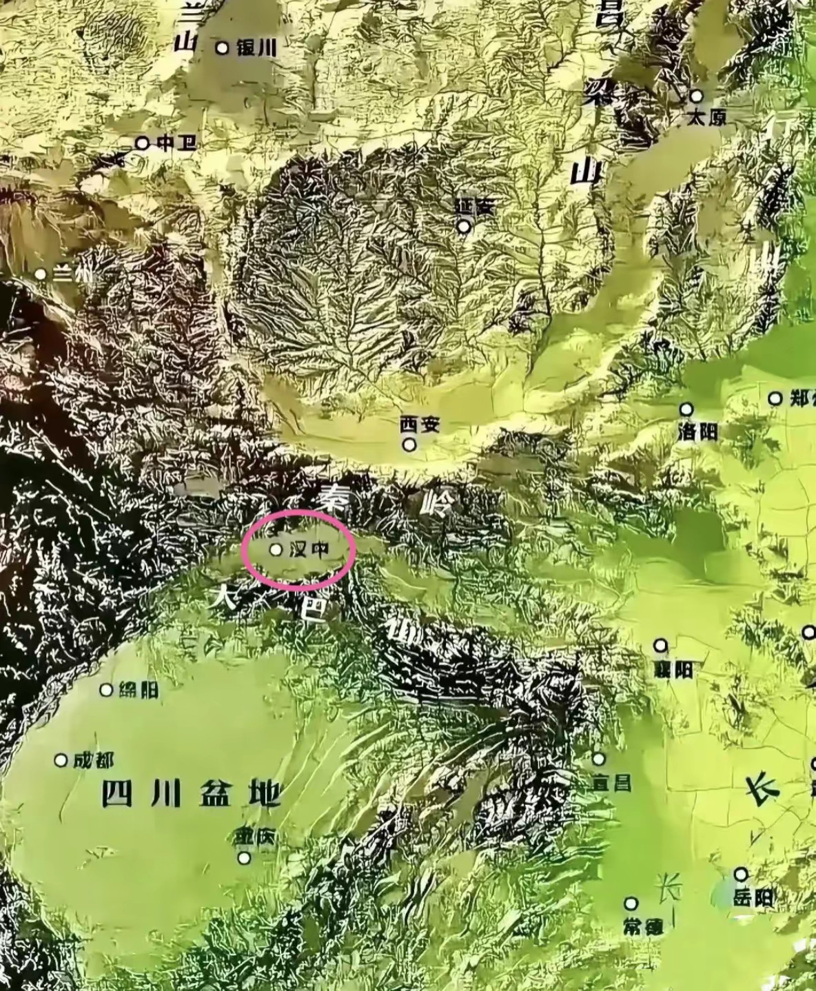 蜀汉二代都输了阵亡了，为啥没人笑话他们笨？咱自己放那年代试试，做的不比他们更好！蜀汉才94万人，曹魏