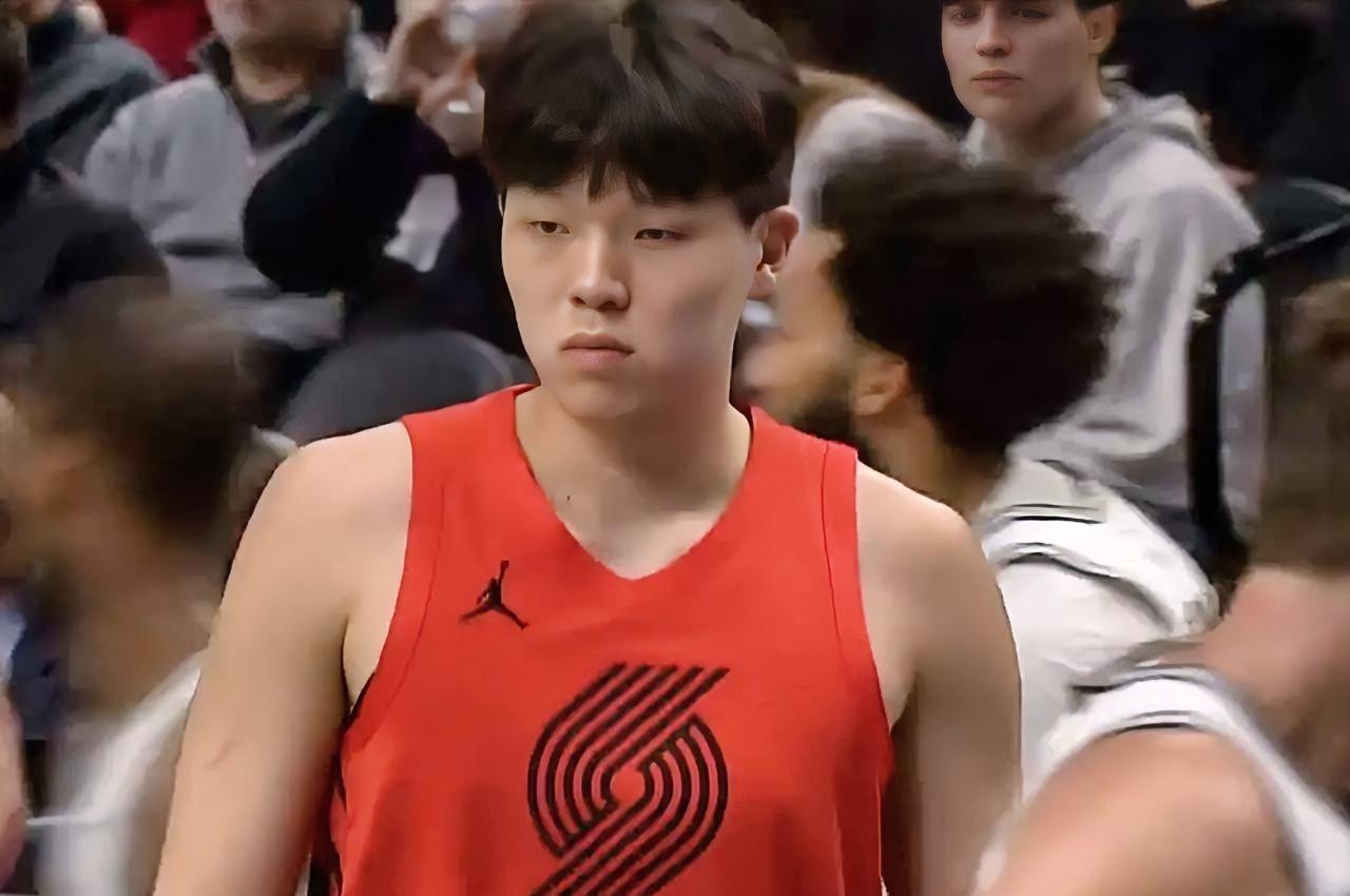 杨瀚森常规赛首发！！看看开拓者今日正负值排名前4的球员表现！！！1. 西索科：