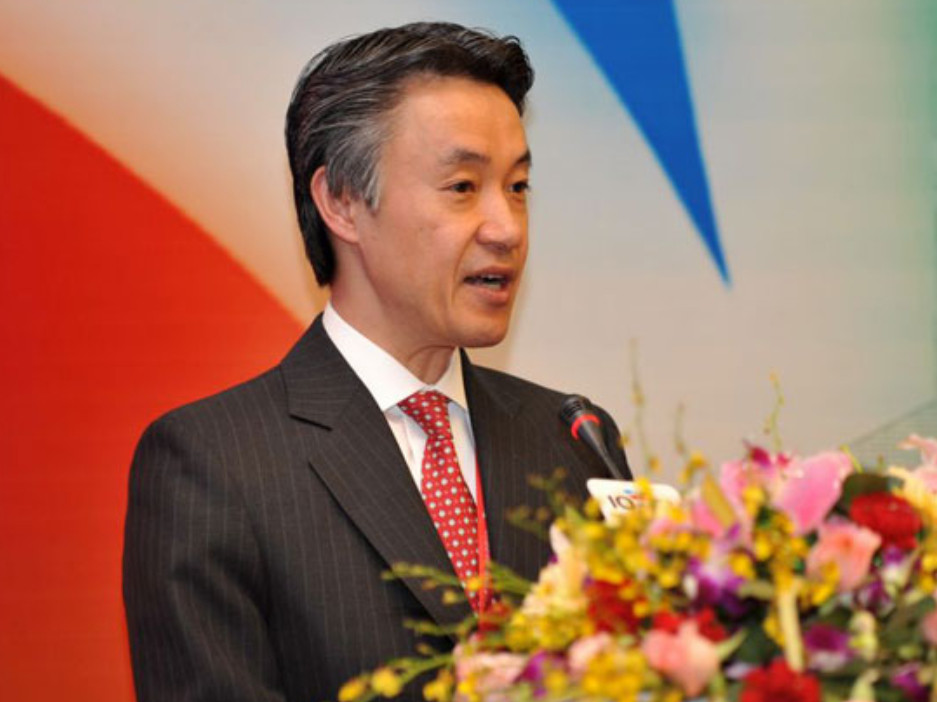 日本驻美大使对白宫提出要求：必须公开支持高市早苗，先不管她声明是否明智！英国《金