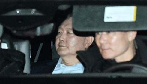 韩国政坛又爆惊天大料！韩国权威媒体《韩民族日报》报道，说尹锡悦政府在去年12