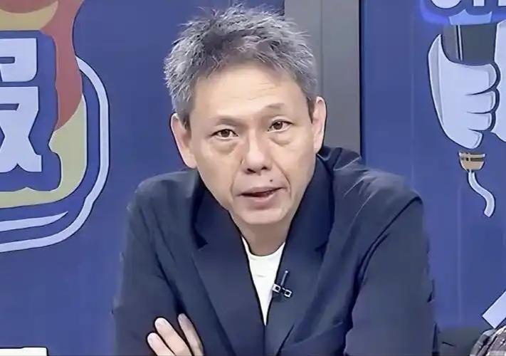 谢寒冰拆解川伯民调：小草支持度大幅下降？我一点都不相信！他点出关键：蒋万安在