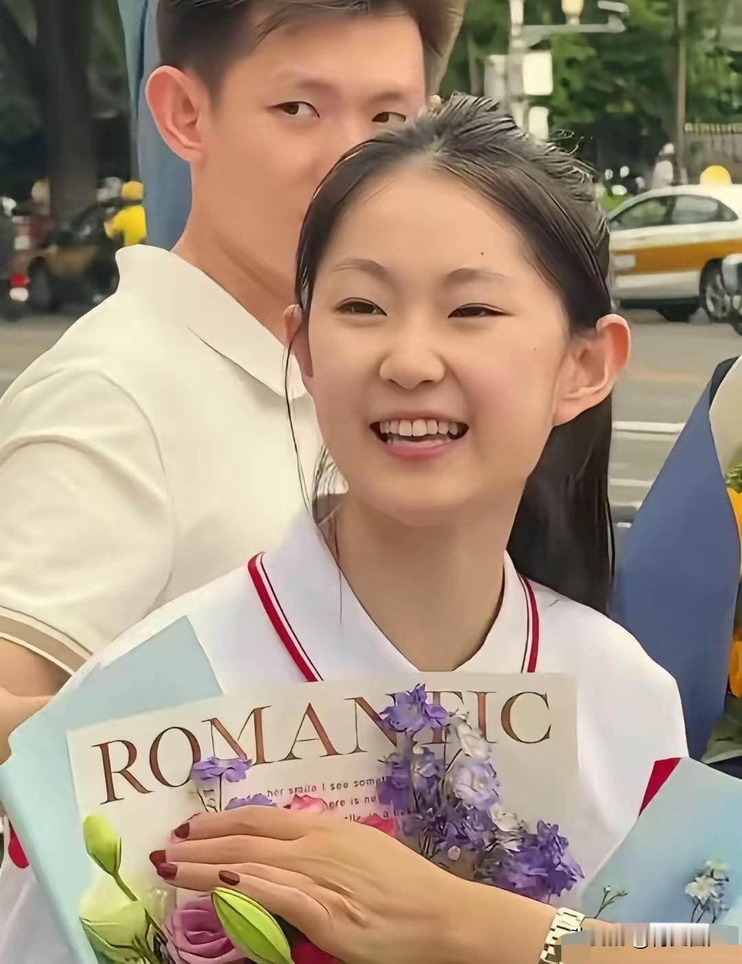 怪不得人大附中的马嘉仪，最近那么火，原来人家考播音与主持艺术专业。高考结束