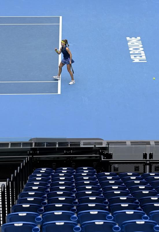 五杀穆霍娃！高芙挺进澳网八强生涯第十次进入大满贯八强在刚刚结束的澳网赛事中，穆