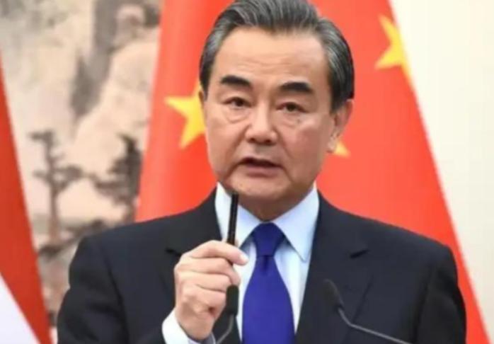 40000人阵亡，100艘战舰会被击沉？美媒表示，台海开战解放军伤亡惨重，大