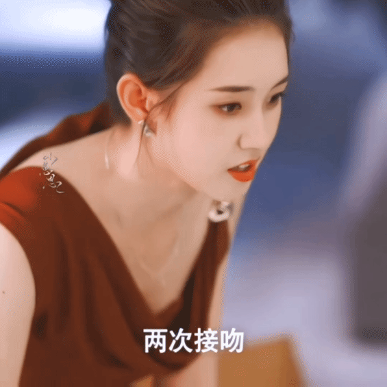 谁家女主神一阵鬼一阵好起来了，《盛夏芬德拉》也有人做热搜了😯这短剧真的蛮火