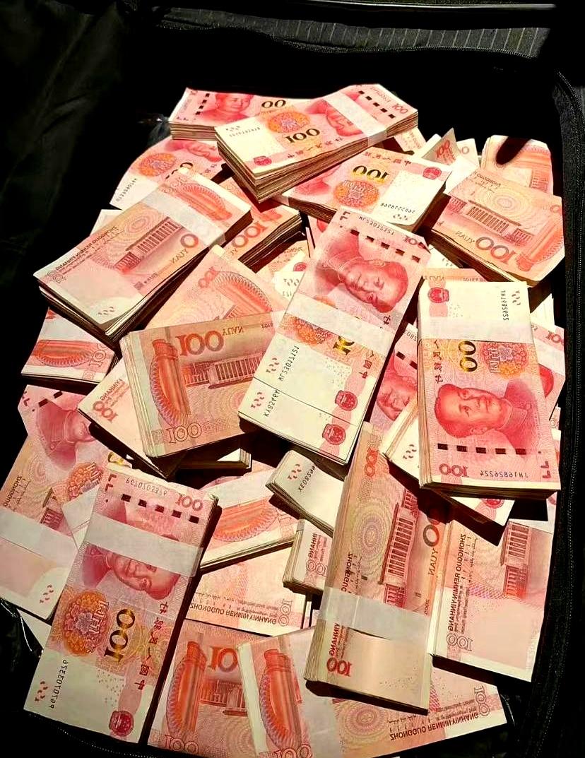 你以为名下有套几百万的房就算“上岸”了？别天真了，最近一位银行行长的话直接撕开
