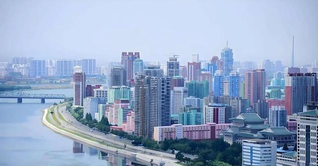 为什么如今朝鲜、巴基斯坦、柬埔寨集体翻脸中国？这三个国家都接受过我们的帮助，但是