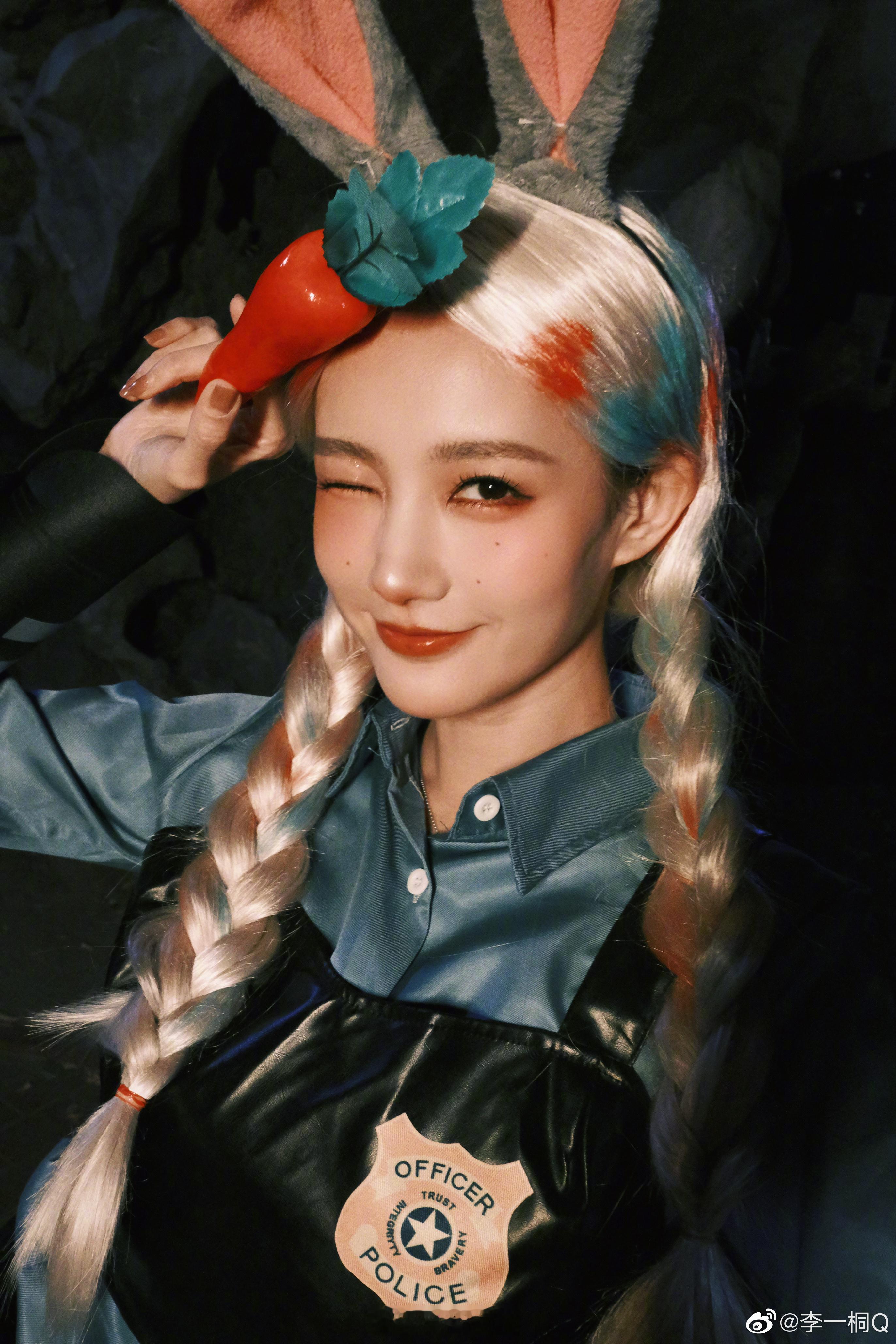 李一桐