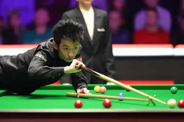 吴宜泽、赵心童巡回锦标赛赛程!吴宜泽对阵克里斯·韦克林3月31日2点，12进