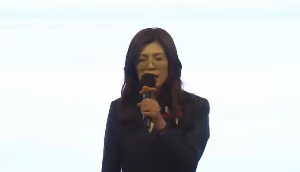 就在刚刚，​中国“国民党主席”郑丽文发表严正声明，​10月7日，国民党中常会