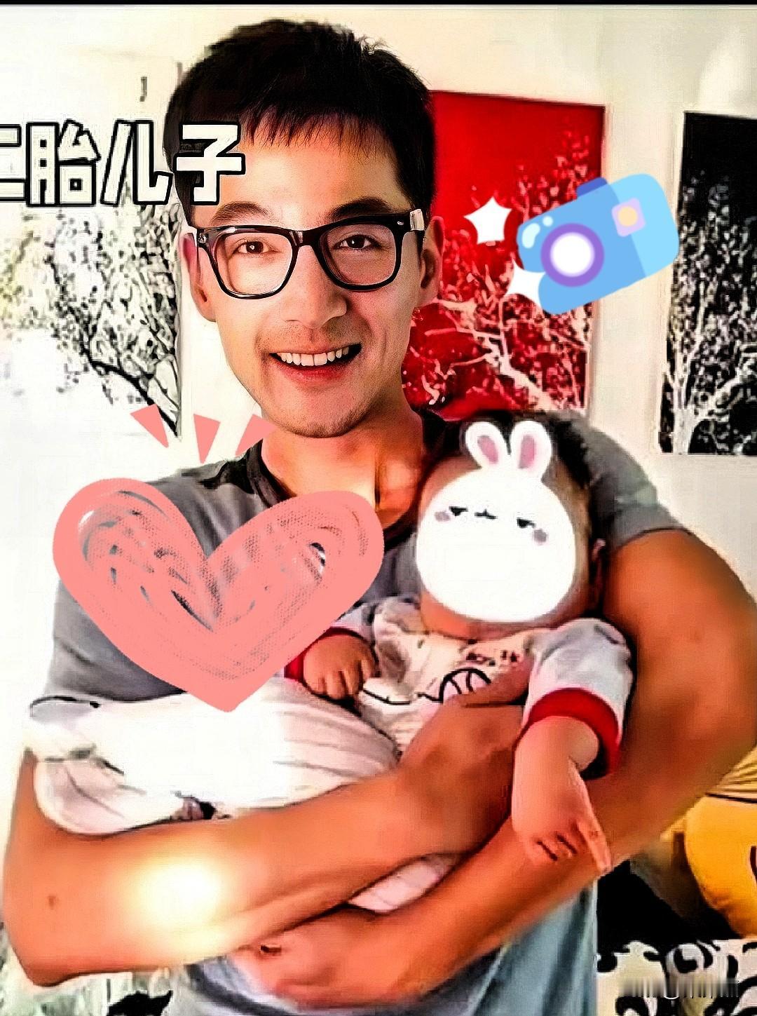 这也太低调了一声不响的胡歌竟然生了二胎！胡歌又当爸爸啦！胡歌在最近的节目