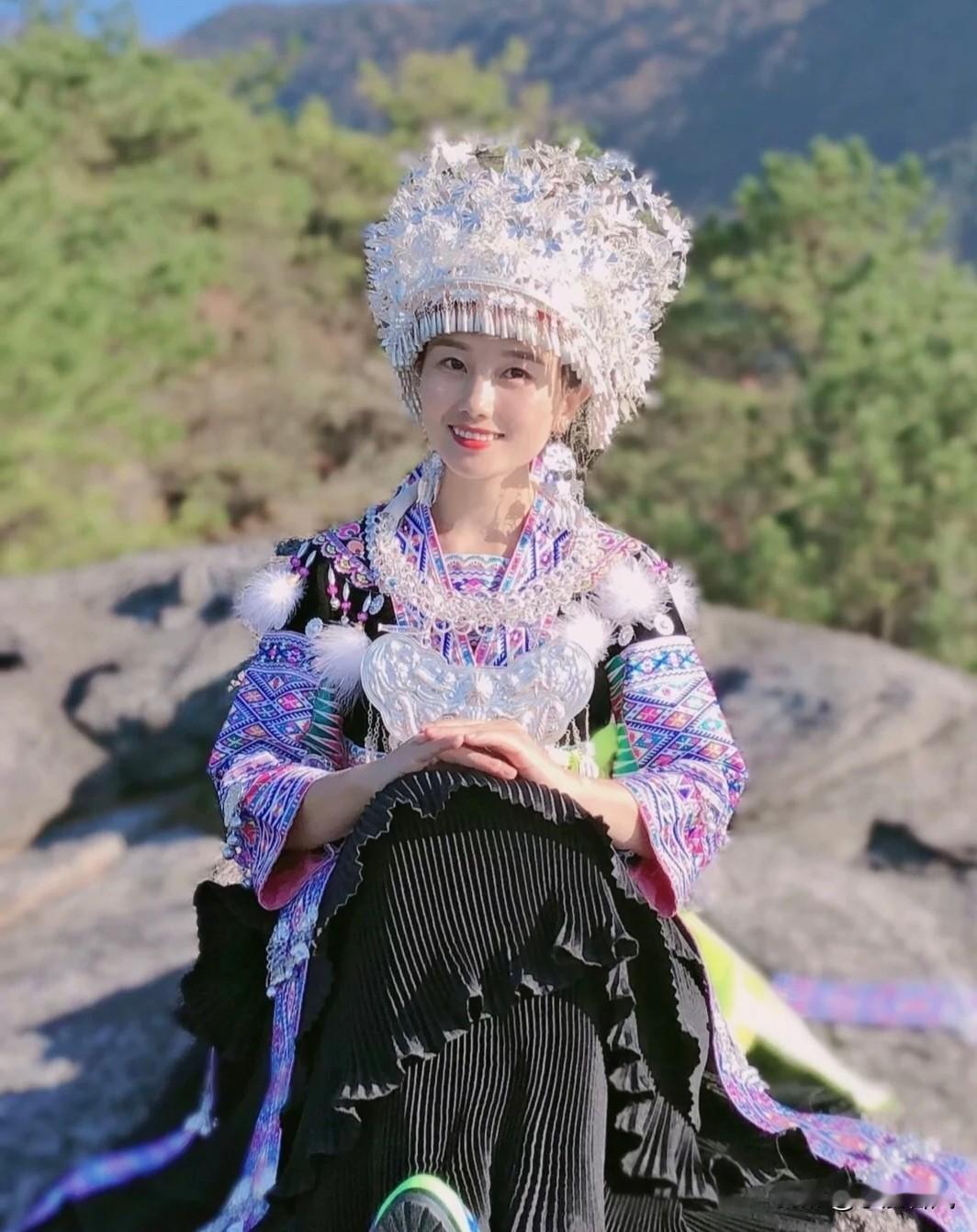 对歌什么开花节节高？什么开花弯弯腰？什么开花满盘白？什么开花像剪刀？邀