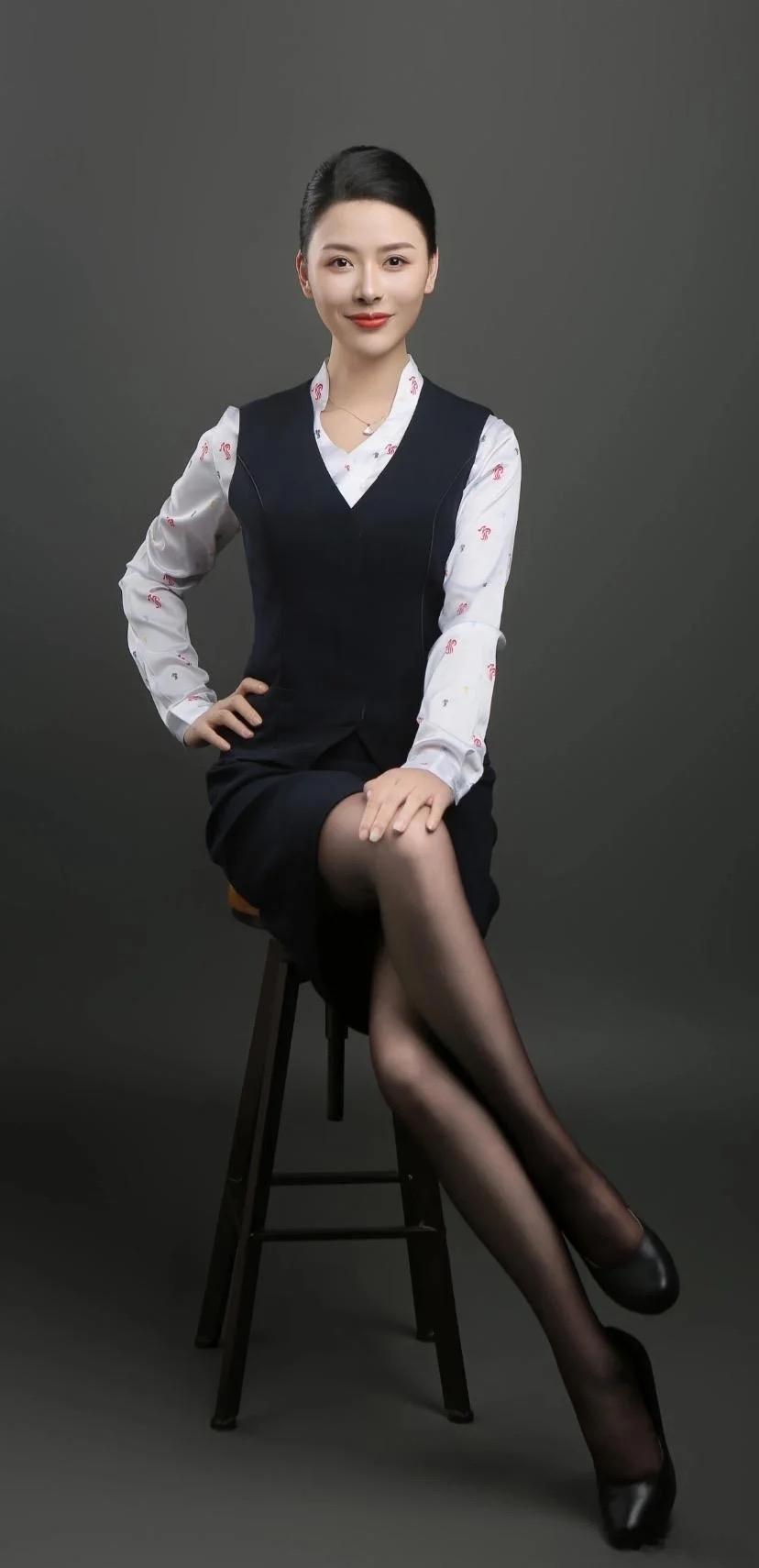 深航制服真干练！