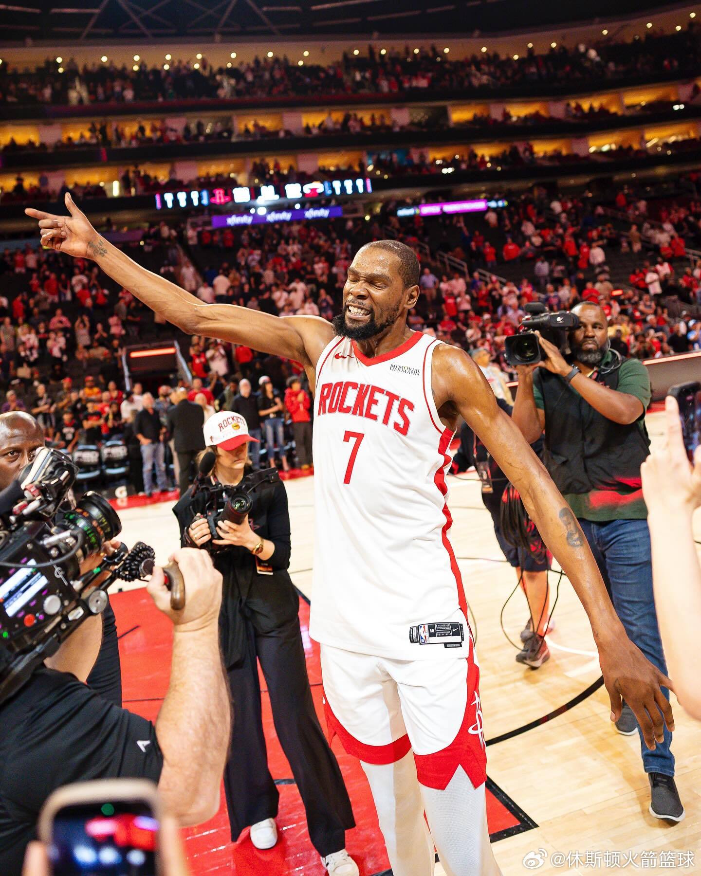 卢卡·东契奇（1284分）是2026年唯一一位总得分超过凯文·杜兰特（1123分