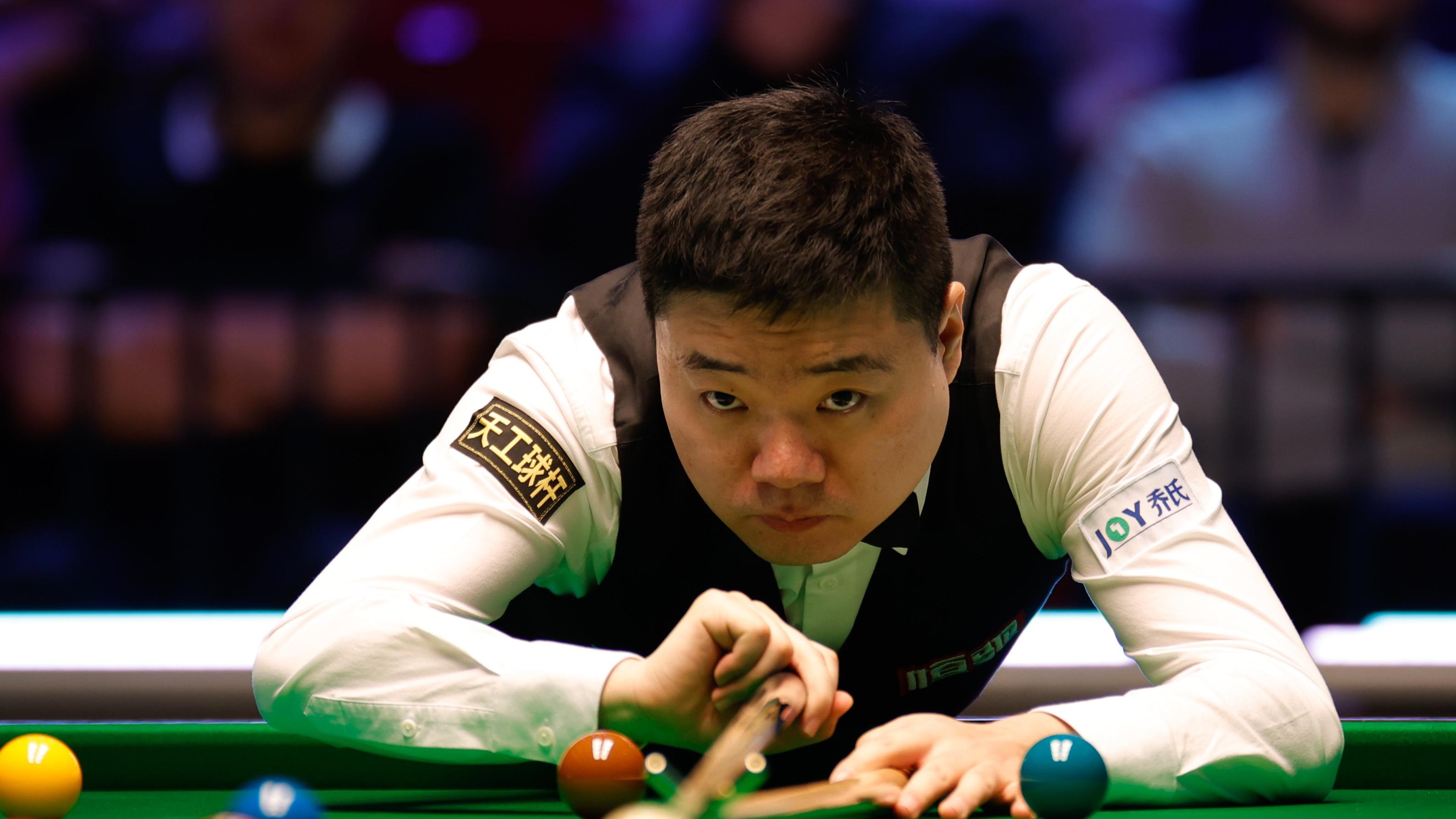 3-5到9-7!希金斯夺赛点,斯佳辉半程领先资格赛选手,丁俊晖6-3
