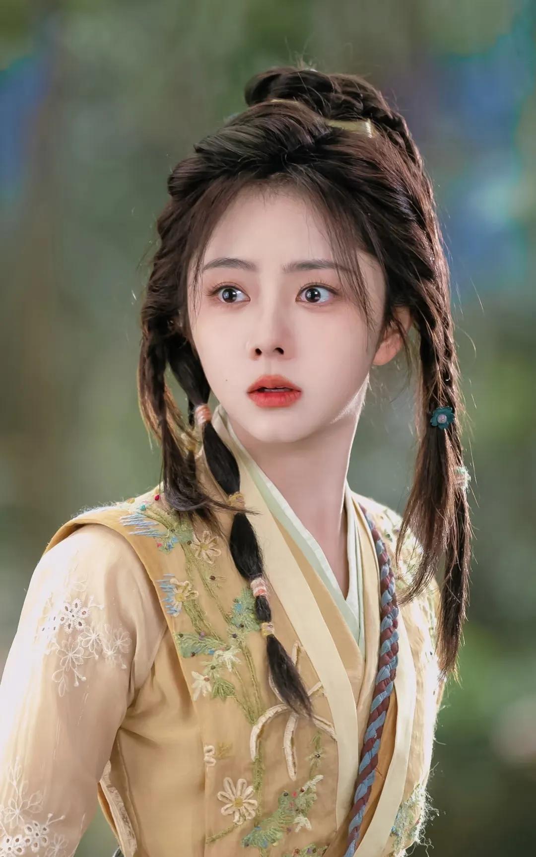 逍遥扑了我真的不意外。谭松韵侯明昊总是接流水线剧，永远是几生几世梗，迫不得己梗