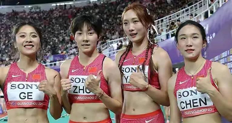 中国男女短跑项目正在刮起青春风暴，让人眼前一亮。女队：队中老大姐韦永丽老了，退