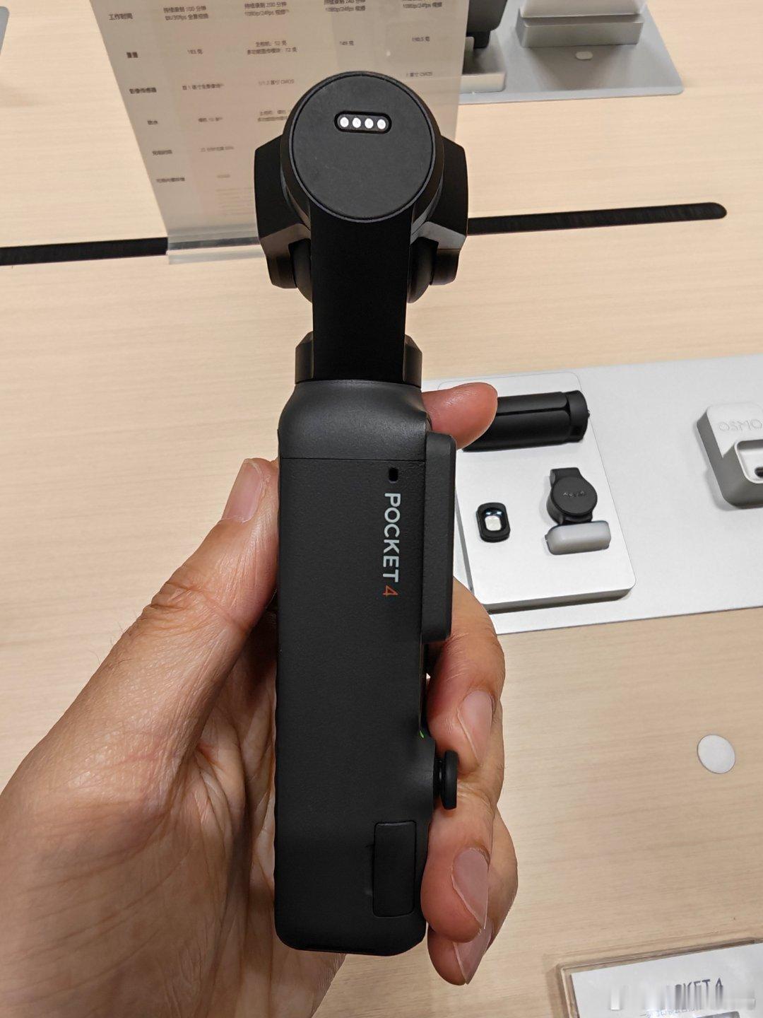 大疆Pocket4这次到底升级了些啥？为啥一机难求？①全新1英寸镜头+14级动