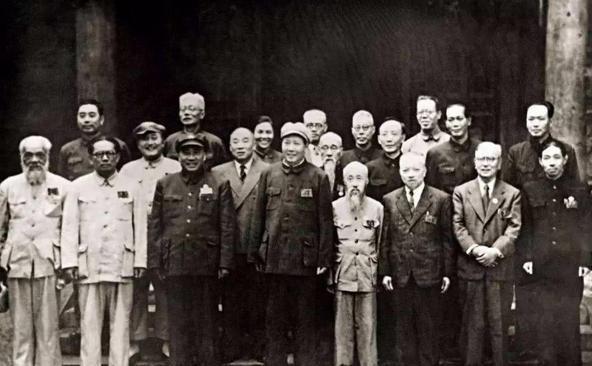 曾被主席高度关注的《红旗》杂志1988年缘何停刊？紧接着《求是》又在次月创刊有何