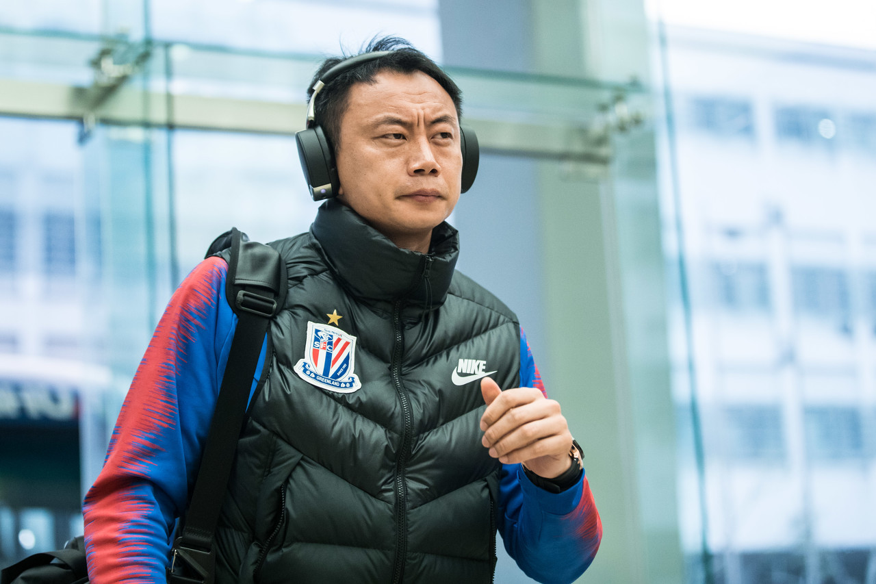 记者: 李帅离开后, 申花将引进一名外籍守门员教练