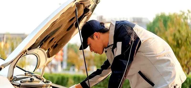 修车师傅绝不外传的绝活，其实超简单！[大笑][大笑][大笑]哎你们有没有试过