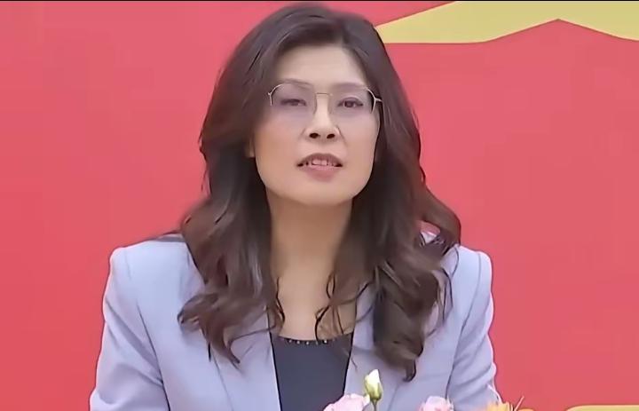 4月22日，一个震惊整个菲律宾的消息从海牙传来！81岁的菲律宾前总统杜特尔特