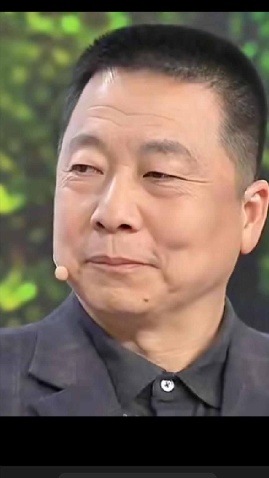 近日航天英雄杨利伟接受央视著名主持人撒贝宁采访，被问道作为中国太空第一人，有没有