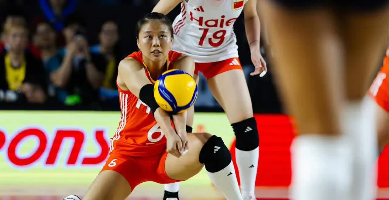 中国女排队长龚翔宇在3-0力克劲敌多米尼加的比赛中，三局竟然拥有23次防守，而且