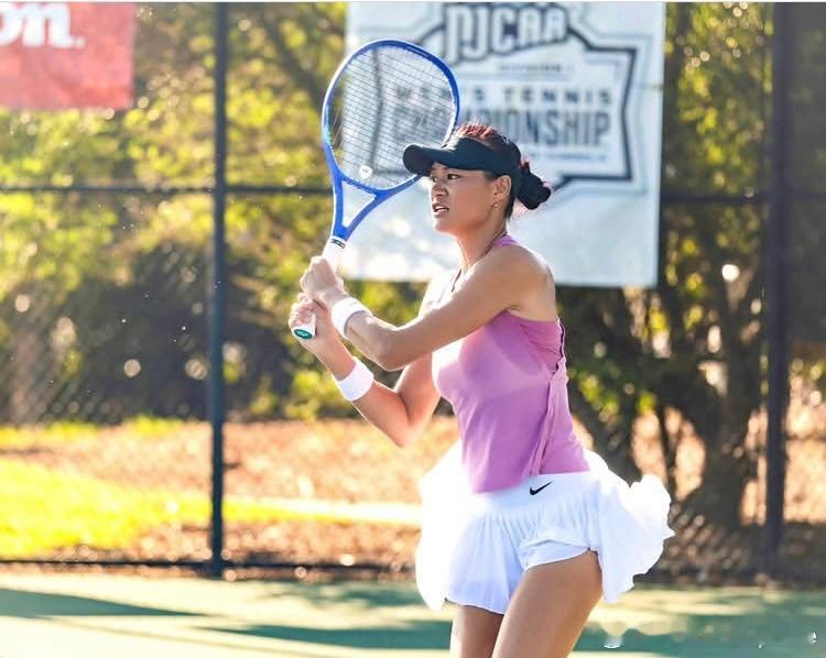 🇺🇸W35女单第二轮🇨🇳徐诗霖7-6(4)/3-6/7-6(4)🇺🇸