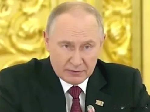 无需施加任何压力，泽连斯基都愿意与俄罗斯达成和平协议。前提是必须保持一个拥有独立