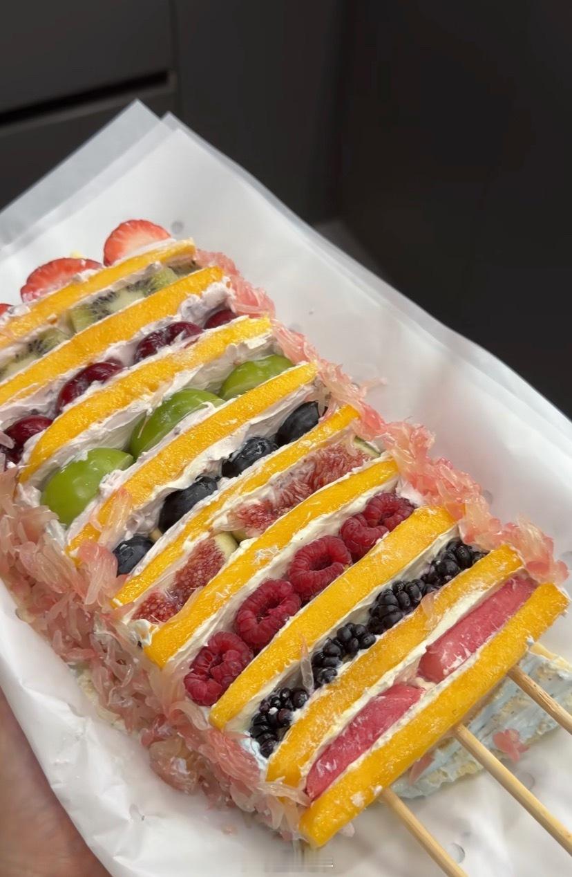 糖葫芦正式进入瑜伽裤时代[doge]​​​