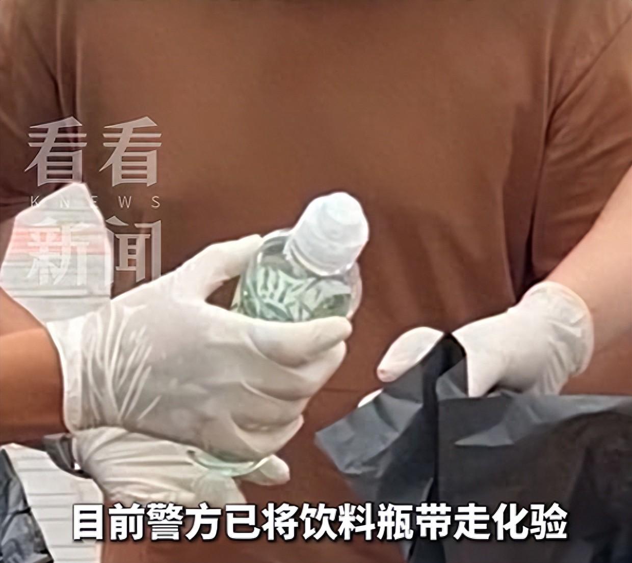 香港一所中学的运动会，场外有人打着“做慈善”的旗号，向学生免费派发“尖叫”运动饮