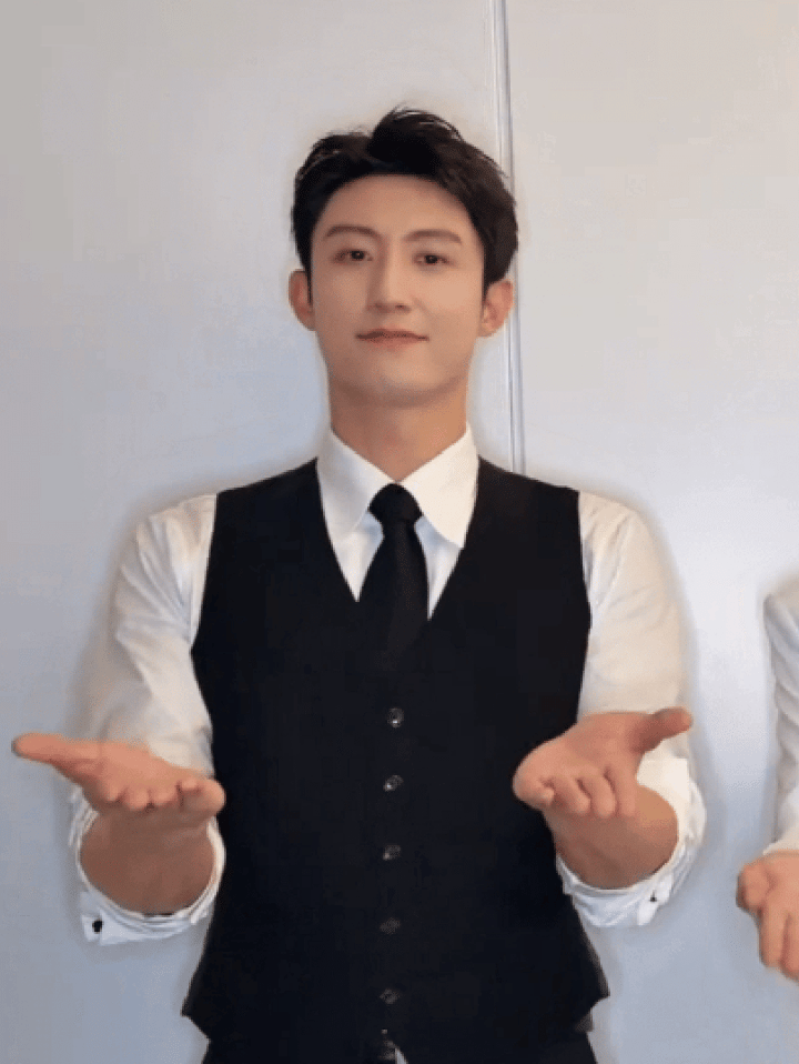 豆瓣又有人用主页访问量鉴扑爆，我和UU吃瓜，UU作为纯路人的点评很精辟了：“黄景