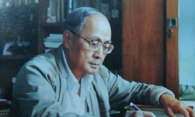 [点赞]1988年，两岸正式开放探亲。一位名叫叶依奎的地下党，混在探亲队伍当中