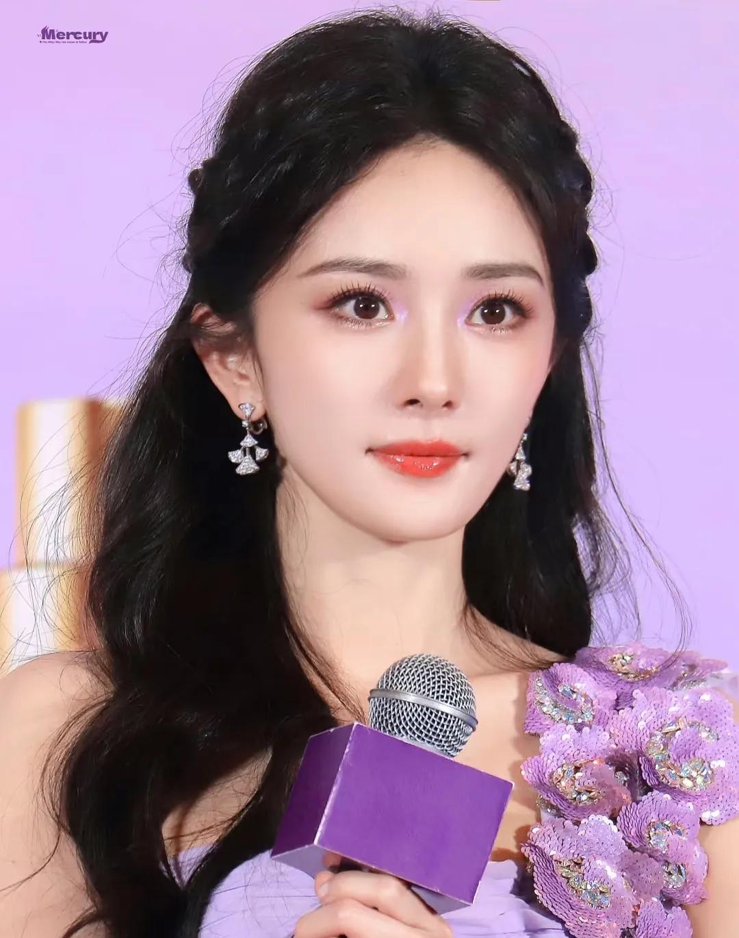 #你们觉得杨幂的衣品怎么样#